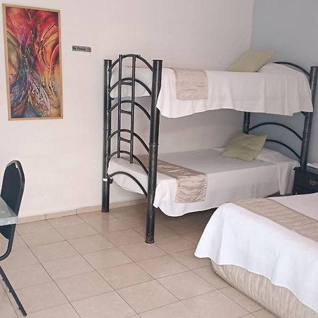 Casa De Ana - Habitacion Privada แคนคูน ภายนอก รูปภาพ